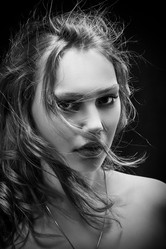 Similar image 21376400