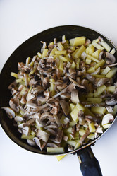 Similar image 21365927