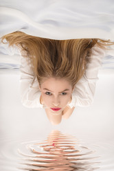 Similar image 21378543