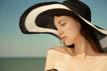 Similar image 21379306