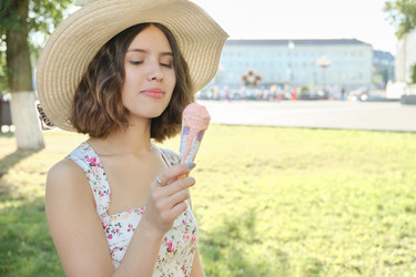 Similar image 21379987