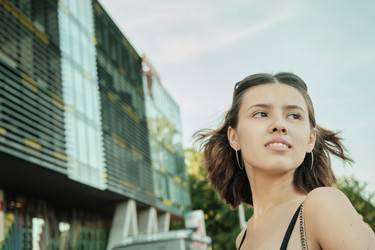 Similar image 21380386