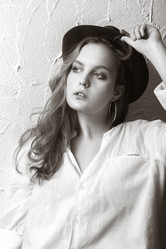 Similar image 21380398