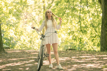 Similar image 21380896