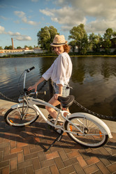 Similar image 21381409