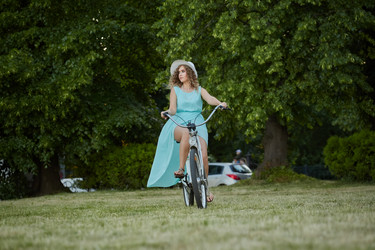 Similar image 21381077