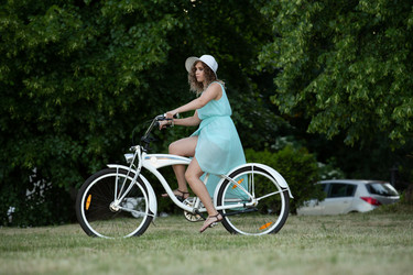 Similar image 21381079