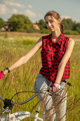 Similar image 21381216