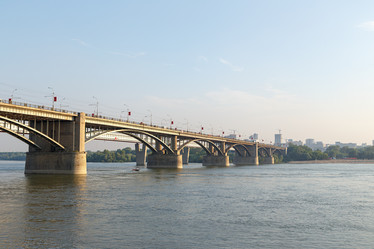 Similar image 21363892