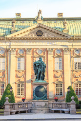 Similar image 21364055