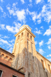 Similar image 21363910