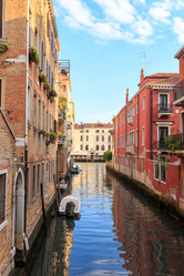 Similar image 21363978