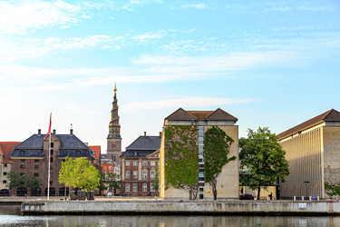 Similar image 21363853