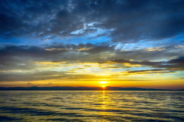 Similar image 21375448