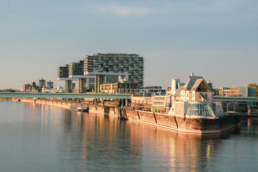 Similar image 21343218