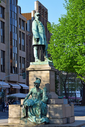 Similar image 21346304