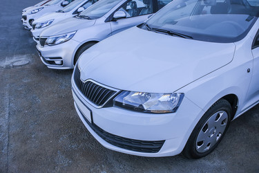 Similar image 21370945