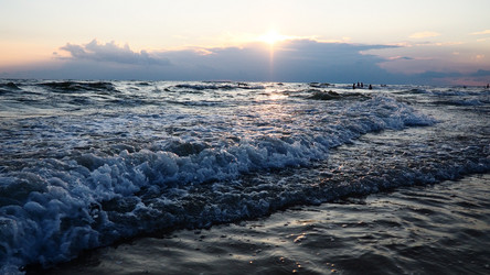 Similar image 21375680