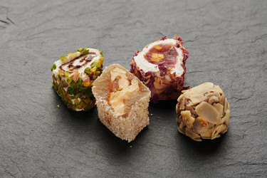 Similar image 21351810