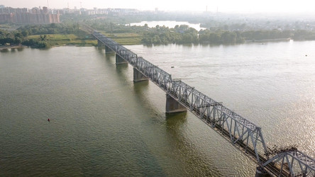 Similar image 21373351