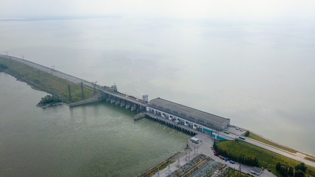 Similar image 21365186