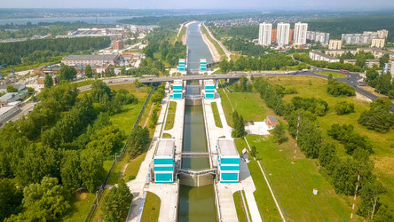 Similar image 21364843