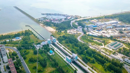 Similar image 21365209