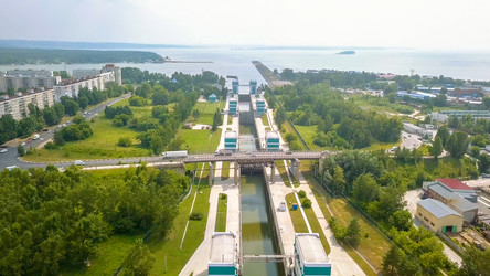 Similar image 21365472