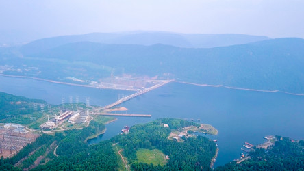 Similar image 21365211