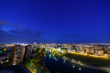 Similar image 21365279