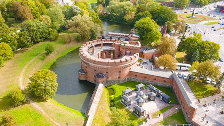 Similar image 21365542