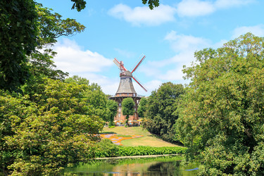 Similar image 21373077