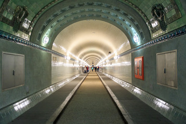 Similar image 21373625