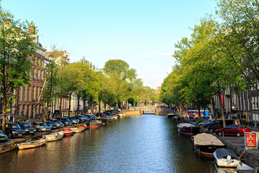 Similar image 21365589