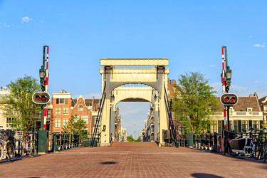 Similar image 21372344