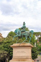 Similar image 21372786