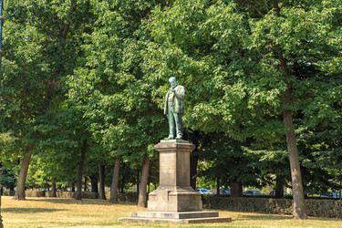 Similar image 21373005