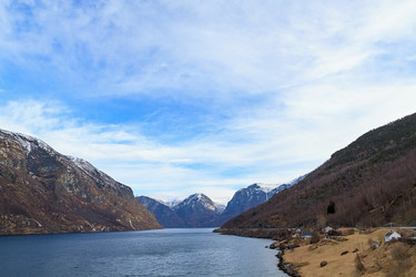 Similar image 21372517