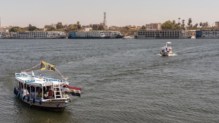 Similar image 21365665