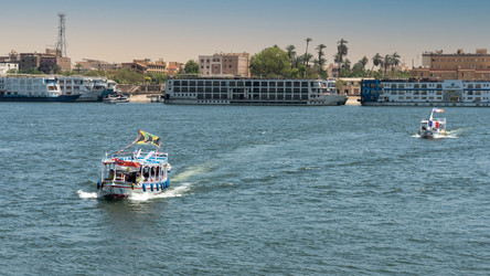 Similar image 21365668