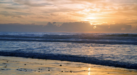 Similar image 21365677