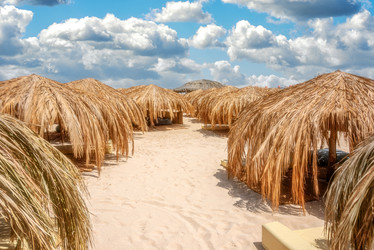 Similar image 21367335