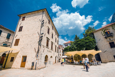 Similar image 21367801