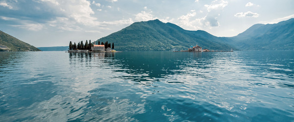 Similar image 21367807