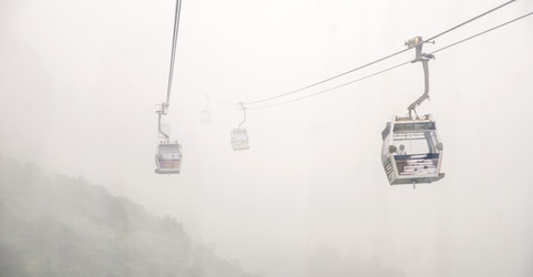 Similar image 21368119