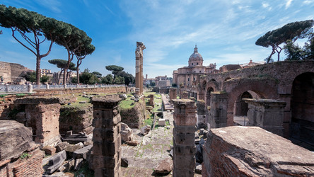 Similar image 21365755