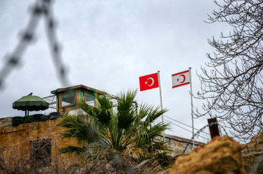 Similar image 21368191