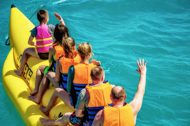 Similar image 21368002