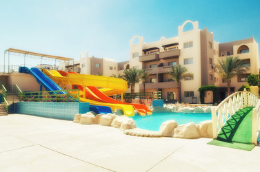 Similar image 21365824