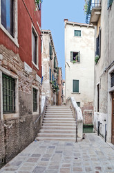 Similar image 21349089